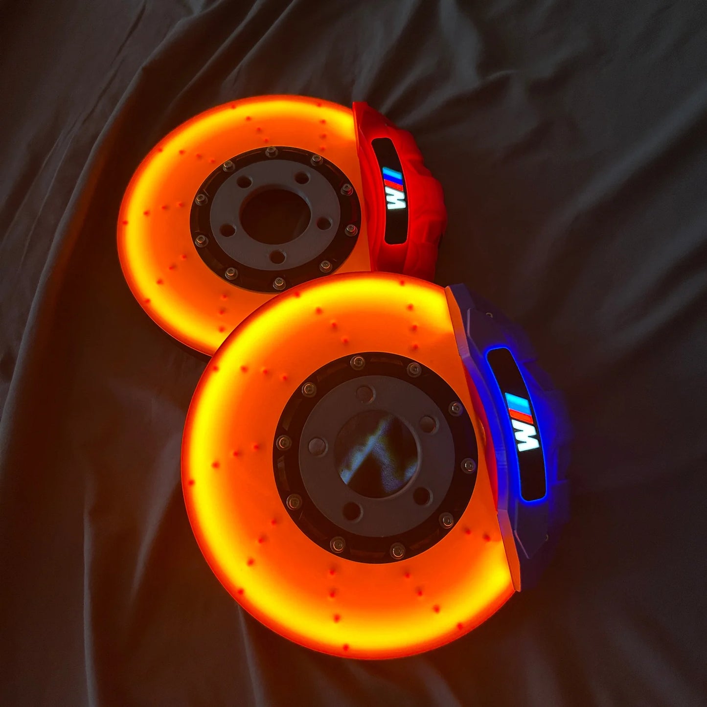 BrakeLamp | Lampe Inspirée des freins des véritables voitures de sport